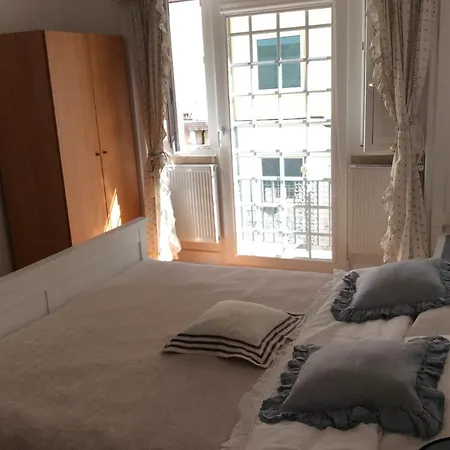 Daire Air Lisboa- *